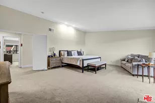 2544 Angelo Dr, Los Angeles, CA 90077 - Photo 27