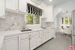 187 N Citrus Ave, Los Angeles, CA 90036 - Photo 9