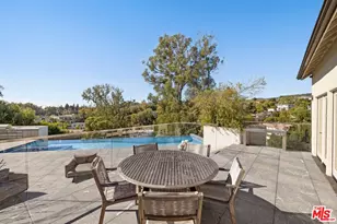 357 Crown Dr, Los Angeles, CA 90049 - Photo 7