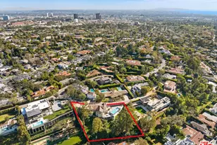 357 Crown Dr, Los Angeles, CA 90049 - Photo 21