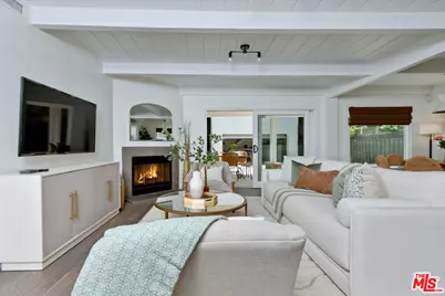 4176 Klump Ave, Studio City, CA 91602 - Photo 1