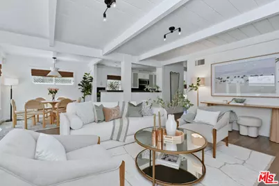 4176 Klump Ave, Studio City, CA 91602 - Photo 3