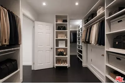 9146 St Ives Dr, West Hollywood, CA 90069 - Photo 15