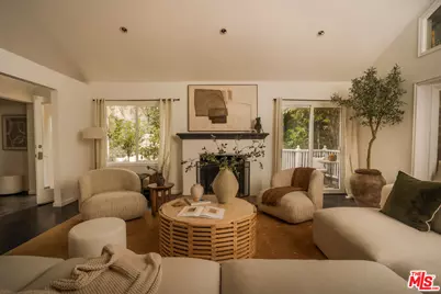 9146 St Ives Dr, West Hollywood, CA 90069 - Photo 7