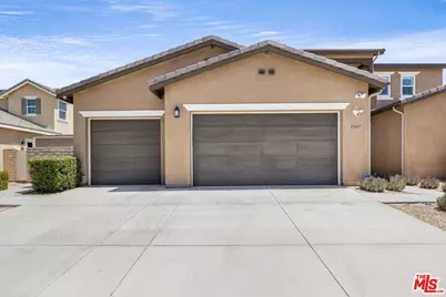 13447 Gold Medal Ct, Riverside, CA 92503 - Photo 3
