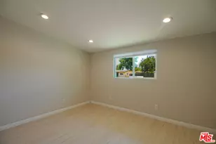 12100 Adelphia Ave, San Fernando, CA 91340 - Photo 13