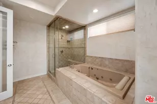 118 Channel Pointe Mall, Marina del Rey, CA 90292 - Photo 15