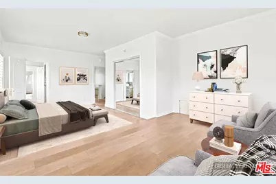 570 S Van Ness Ave, Los Angeles, CA 90020 - Photo 27