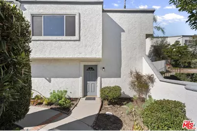 18515 Mayall St #J, Northridge, CA 91324 - Photo 1
