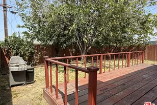 11233 Raymond Ave, Los Angeles, CA 90044 - Photo 19