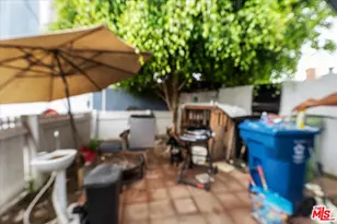 11233 Raymond Ave, Los Angeles, CA 90044 - Photo 13