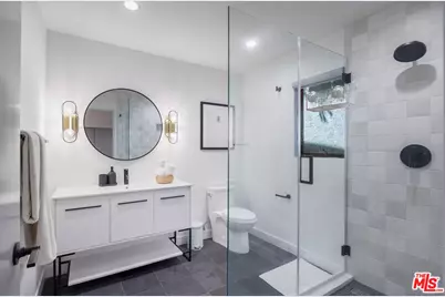 8309 Yucca Trl, Los Angeles, CA 90046 - Photo 21