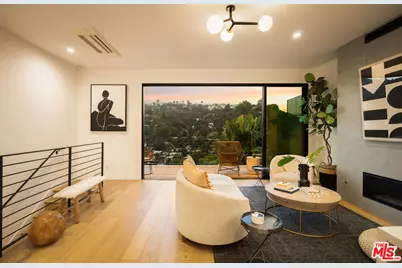 8309 Yucca Trl, Los Angeles, CA 90046 - Photo 39