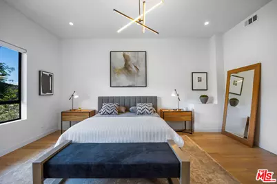 8309 Yucca Trl, Los Angeles, CA 90046 - Photo 27