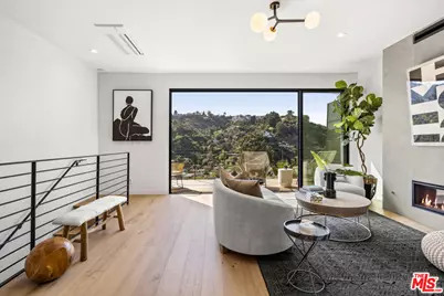 8309 Yucca Trl, Los Angeles, CA 90046 - Photo 17