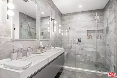 8309 Yucca Trl, Los Angeles, CA 90046 - Photo 31