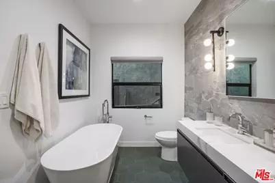8309 Yucca Trl, Los Angeles, CA 90046 - Photo 27