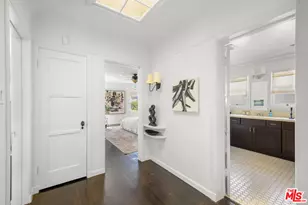 1663 S Genesee Ave, Los Angeles, CA 90019 - Photo 15