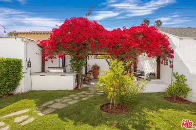 1663 S Genesee Ave, Los Angeles, CA 90019 - Photo 21