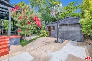 1812 S Bronson Ave, Los Angeles, CA 90019 - Photo 37