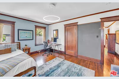 1812 S Bronson Ave, Los Angeles, CA 90019 - Photo 29