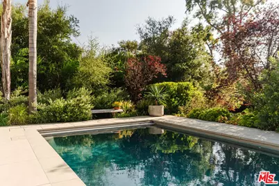 20605 Cheney Dr, Topanga, CA 90290 - Photo 31
