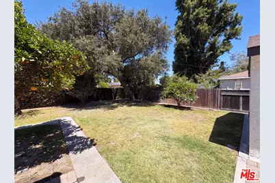 4421 Stanbridge Ave, Long Beach, CA 90808 - Photo 39