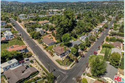 6051 Sadring Ave, Los Angeles, CA 91367 - Photo 35