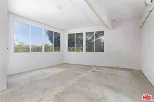 6051 Sadring Ave, Los Angeles, CA 91367 - Photo 23