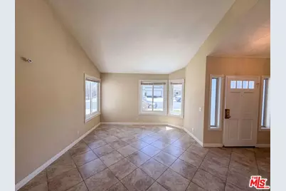 28061 Virginia, Mission Viejo, CA 92692 - Photo 3