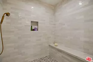 7250 Franklin Ave, Los Angeles, CA 90046 - Photo 25