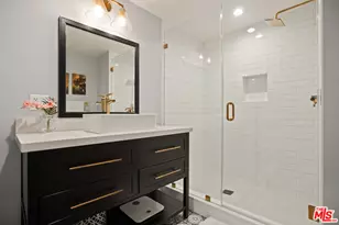 7250 Franklin Ave, Los Angeles, CA 90046 - Photo 31