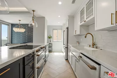 7250 Franklin Ave #616, Los Angeles, CA 90046 - Photo 13