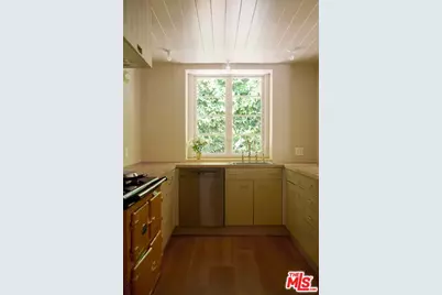 603 Hightree Rd, Los Angeles, CA 90402 - Photo 9