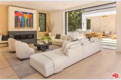 1749 Mandeville Ln, Los Angeles, CA 90049 - Photo 15