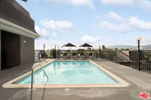 585 N Rossmore Ave, Los Angeles, CA 90004 - Photo 27