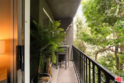 585 N Rossmore Ave #407, Los Angeles, CA 90004 - Photo 21