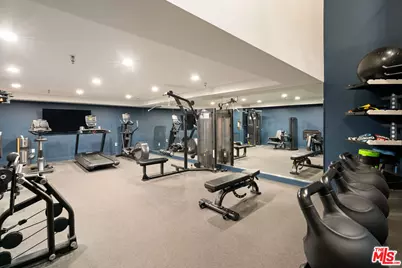 585 N Rossmore Ave #407, Los Angeles, CA 90004 - Photo 19