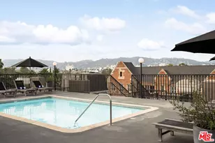 585 N Rossmore Ave, Los Angeles, CA 90004 - Photo 23