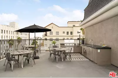 585 N Rossmore Ave #407, Los Angeles, CA 90004 - Photo 27