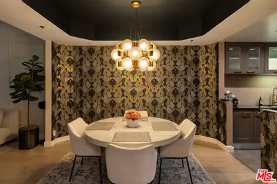 585 N Rossmore Ave #407, Los Angeles, CA 90004 - Photo 9