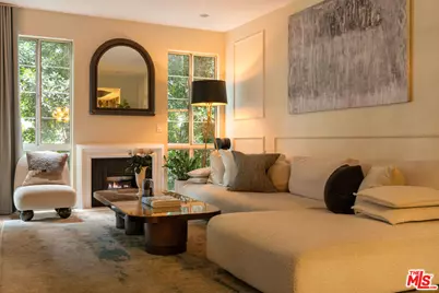 585 N Rossmore Ave #407, Los Angeles, CA 90004 - Photo 3