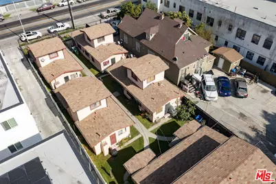 634 E Adams Blvd, Los Angeles, CA 90011 - Photo 11