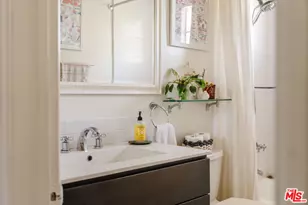 4501 Finley Ave, Los Angeles, CA 90027 - Photo 29