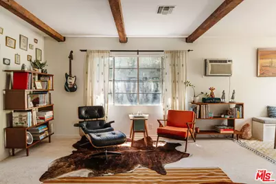 4501 Finley Ave #10, Los Angeles, CA 90027 - Photo 3