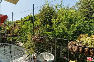 4501 Finley Ave, Los Angeles, CA 90027 - Photo 23