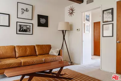 4501 Finley Ave #10, Los Angeles, CA 90027 - Photo 7