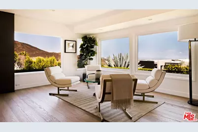 16661 Charmel Ln, Los Angeles, CA 90272 - Photo 9