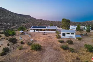 2900 Roadrunner, Pioneertown, CA 92268 - Photo 41