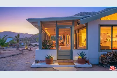 2900 Roadrunner, Pioneertown, CA 92268 - Photo 3